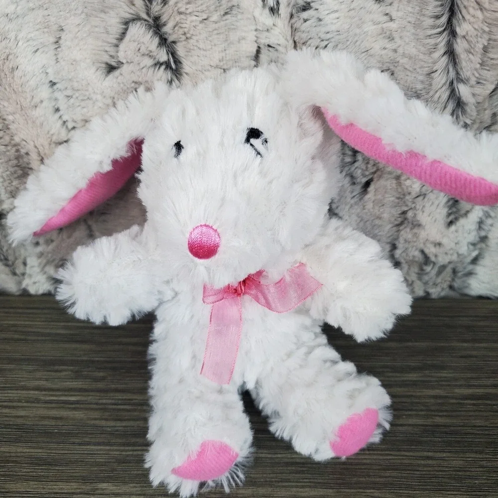 Fuzzy Friends Greenbrier Int'l Easter Bunny Rabbit White 8